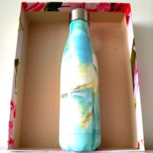 New Stainless steel insulated water bottle. 17oz